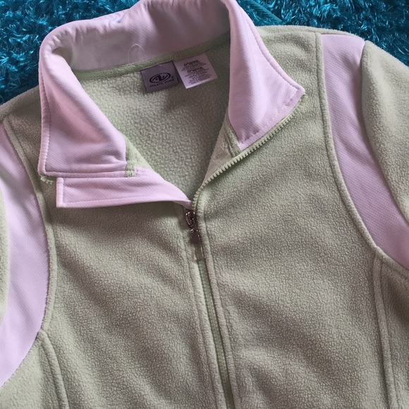 Athletic Works green jacket - Picture 2 of 8